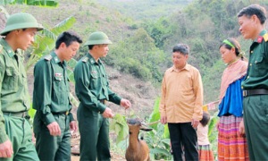 Phát triển đảng viên, thành lập chi bộ ở huyện miền núi Mường Lát